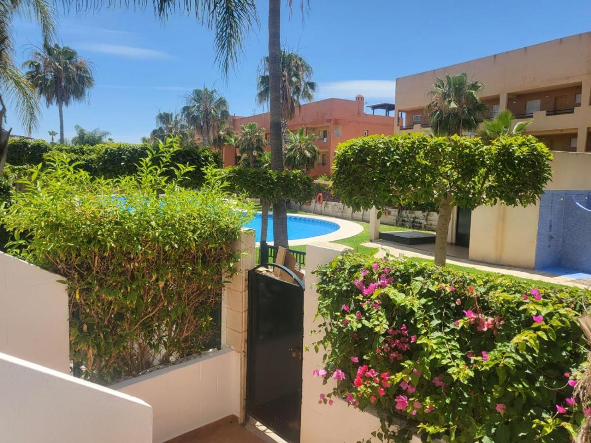 ¡Bajo Precioso Con Salida Directa A La Piscina Comunitaria En Paraiso De Vera! Exterior foto